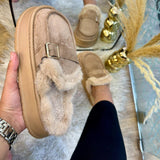 Chaussons d'intérieur/extérieur de voyage/vacances minimalistes unicolore en peluche à la mode