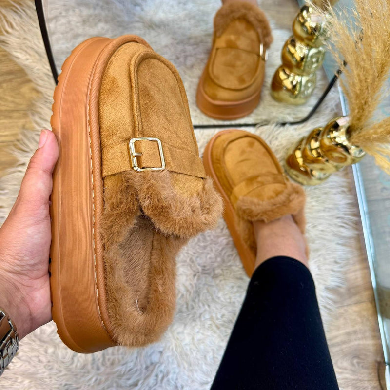 Chaussons d'intérieur/extérieur de voyage/vacances minimalistes unicolore en peluche à la mode